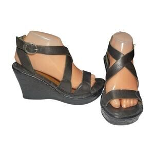 Born Shoes Womens Size 8 Black Wedge Sandals Leather Strappy Open Toe MW3355